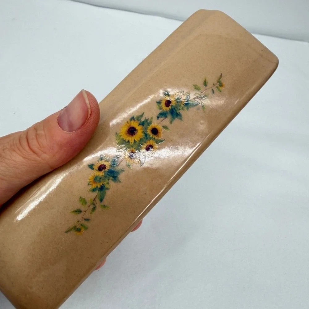 Home & Garden Party Ltd Butter Dish Sunflower Speckled Trim Vintage Kitchen